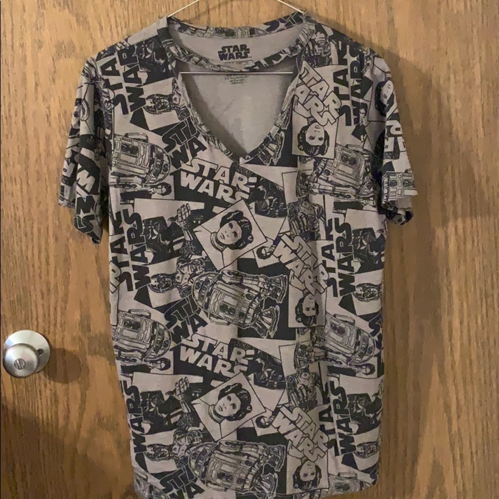 Ladies star wars tshirt- like new, worn once!